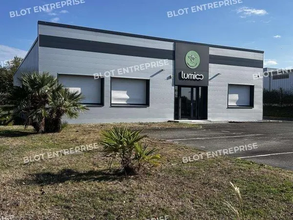 A LOUER - Bureaux 150 m² - RENNES EST