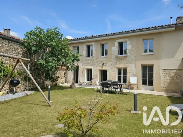 Maison 5 pièces 144 m²