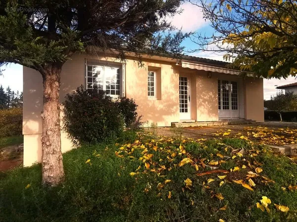 Maison 4 pieces villerest 42300