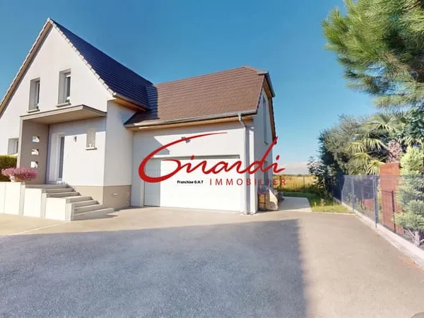 UNGERSHEIM EN IMPASSE, BELLE MAISON DE 135 M2 SUR 5.35 ARES