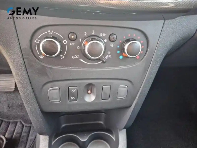 Dacia Sandero tce 90 easy-r — photo 16