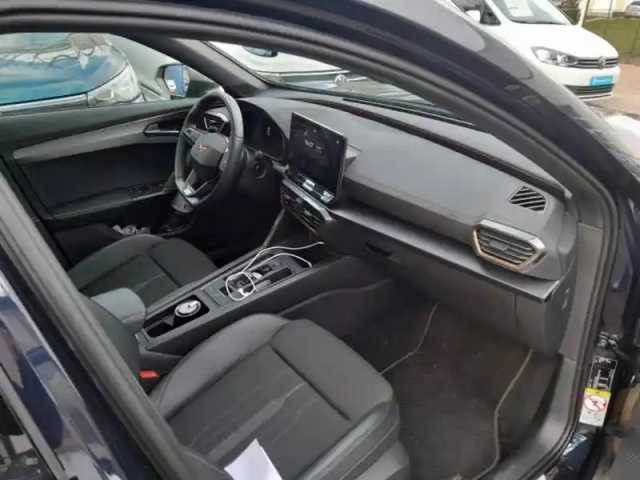 Cupra Formentor 1.5 tsi 150ch v dsg7 — photo 5