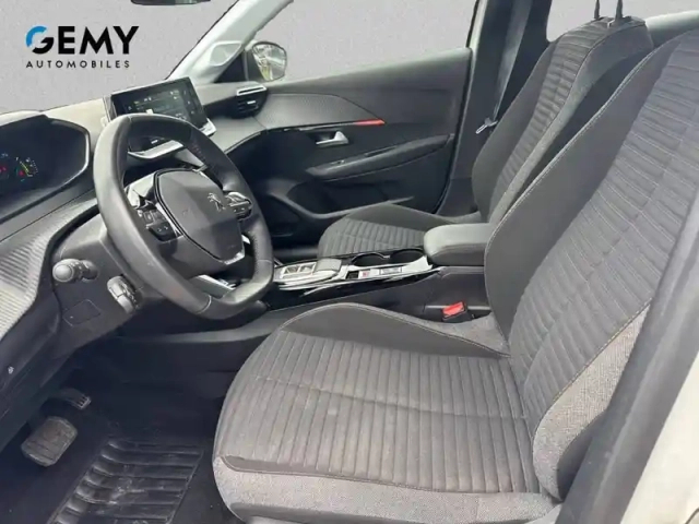 Peugeot 208 electrique 50 kwh 136ch — photo 41