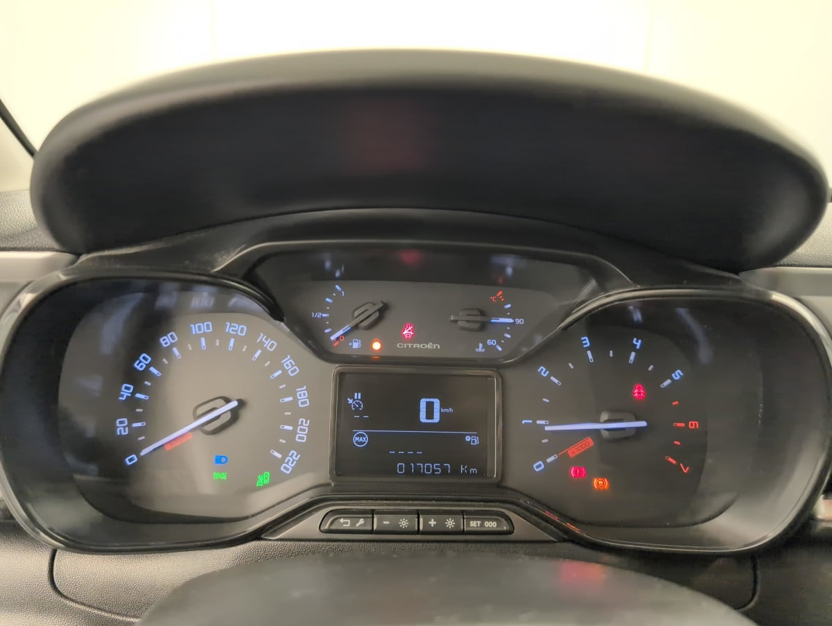 Citroën C3 — photo 21