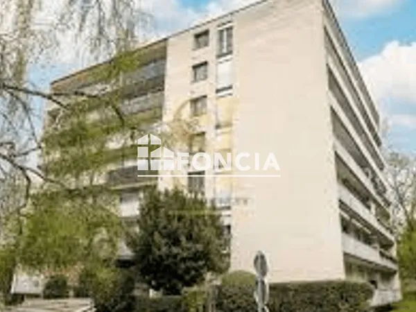 Ris-Orangis - Résidence LA THEUILLERIE - studio 29 M2 vendu loué