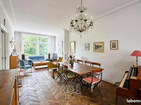 Maison 5 pièces 145 m²