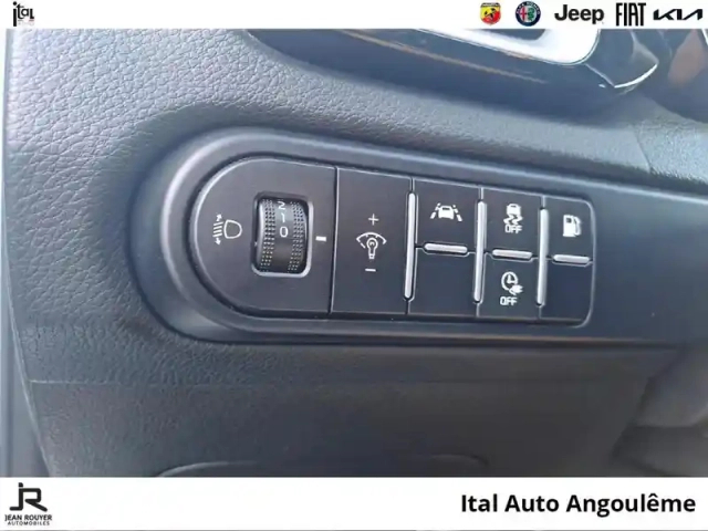 Kia Xceed 1.6 gdi 105ch + plug-in 60.5ch black &amp; white edition dct6 my22 — photo 13