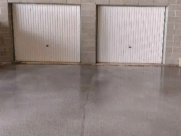 Garage ,box de rangement