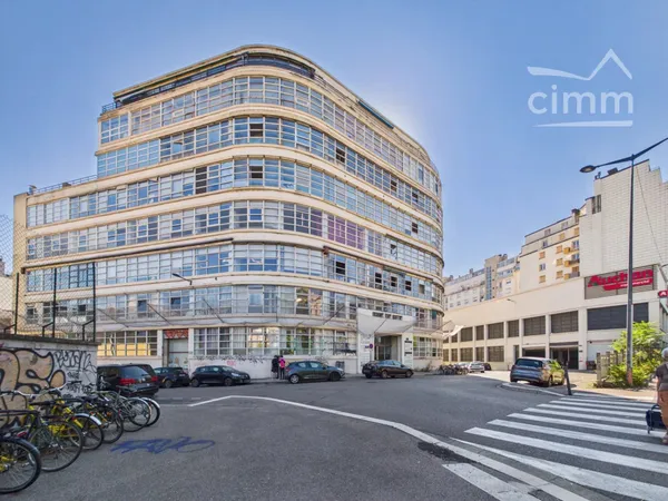 Local Commercial / Bureaux de 228 m² - Quartier de l'Aigle