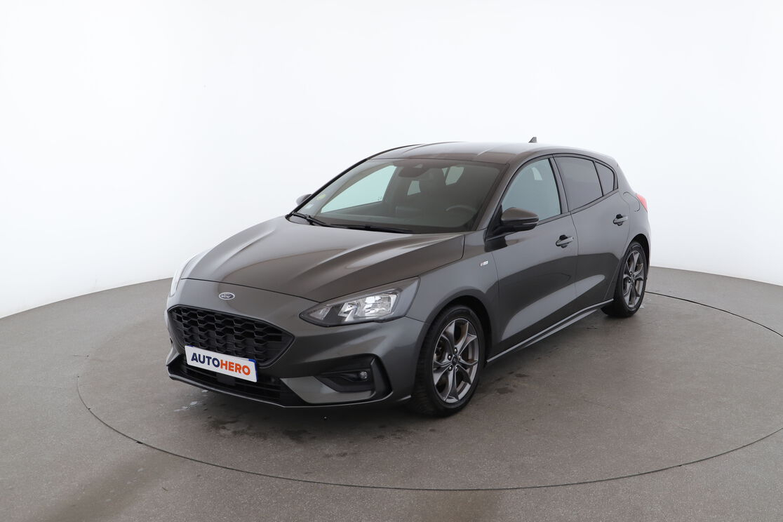 Ford Focus 1.5 EcoBlue ST Line — photo 1