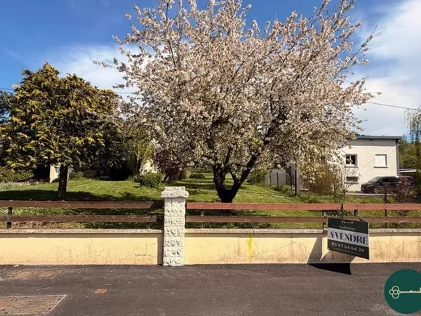 Terrain constructible 1365 m²