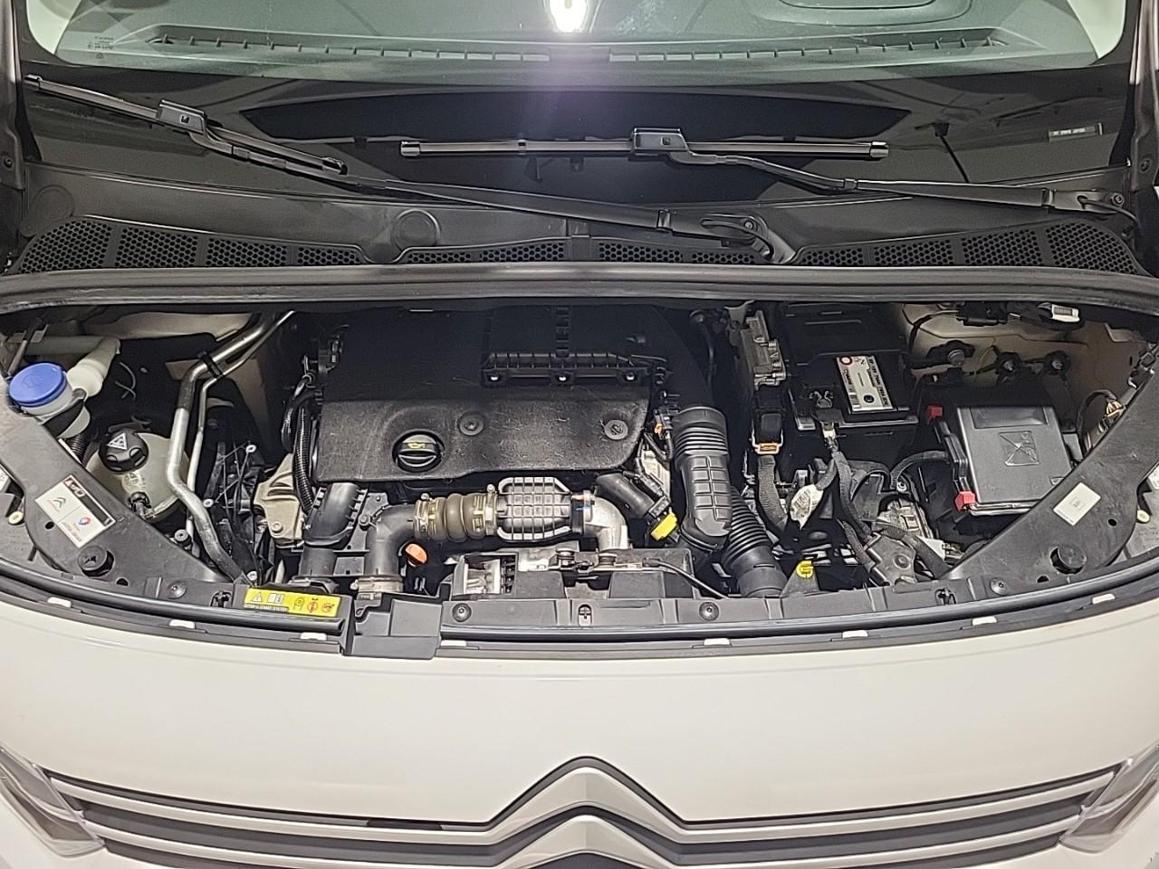 Citroën Berlingo van m 650 bluehdi 100 s&s driver — photo 15