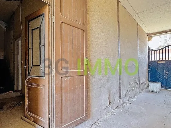 Immeuble 10 pièces 236 m²