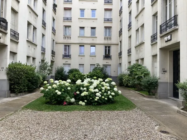 Loue 2p 36m² rue Jouvenet Paris 16ème