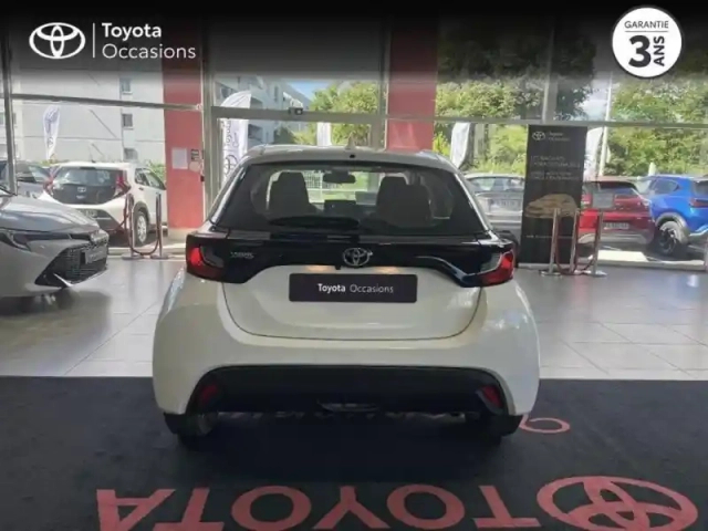 Toyota Yaris 120 vvt-i dynamic business 5p mc24 — photo 14