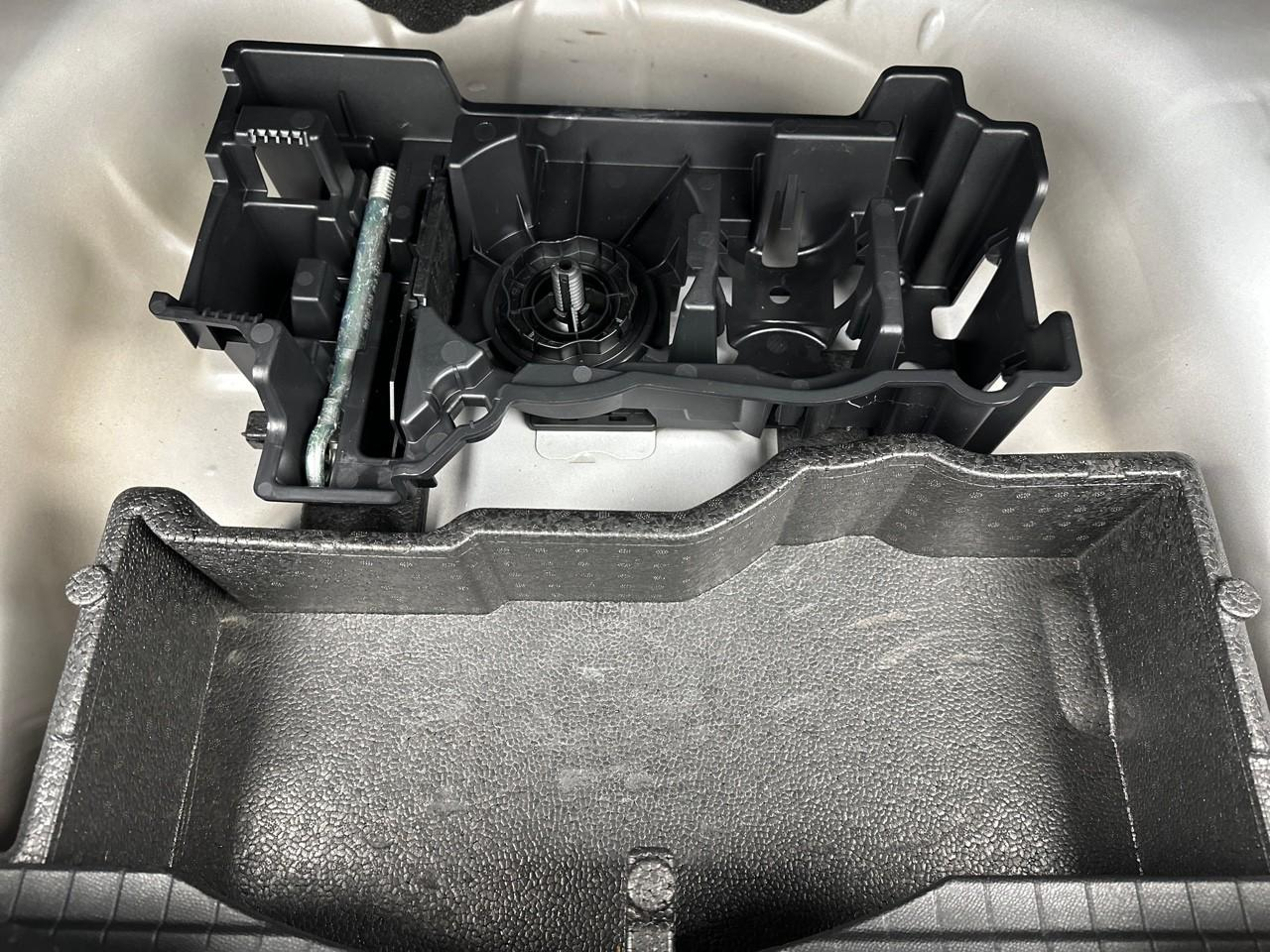 Peugeot 2008 puretech 130 s&s eat8 gt — photo 34