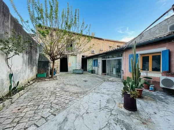 Maison 6 pièces 180 m²
