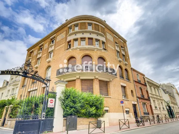 Appartement 7 pièces 275 m²