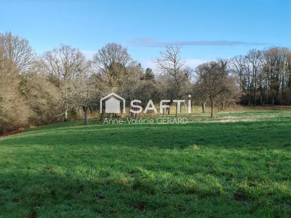 Beau terrain agricole 3,7 hect avec ruisseau
