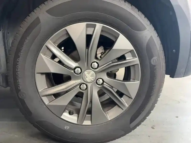 Peugeot 2008 puretech 100 s&amp;s bvm6 — photo 55