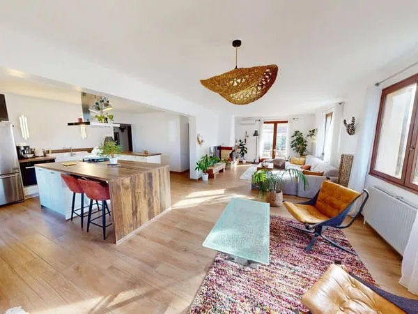 Maison de plain-pied 3 pièces 117 m²