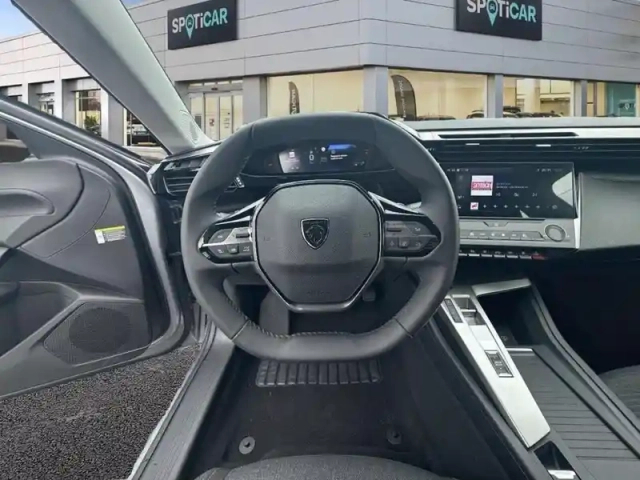 Peugeot 308 hybrid 145 e-dcs6 style — photo 12