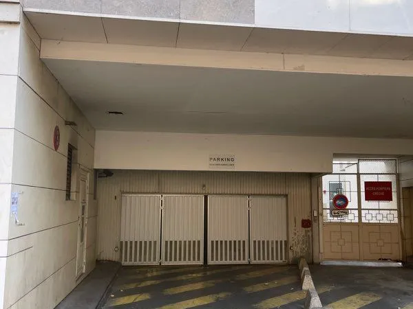 Place de parking à louer - Levallois-Perret - Rue Jean Jaurès