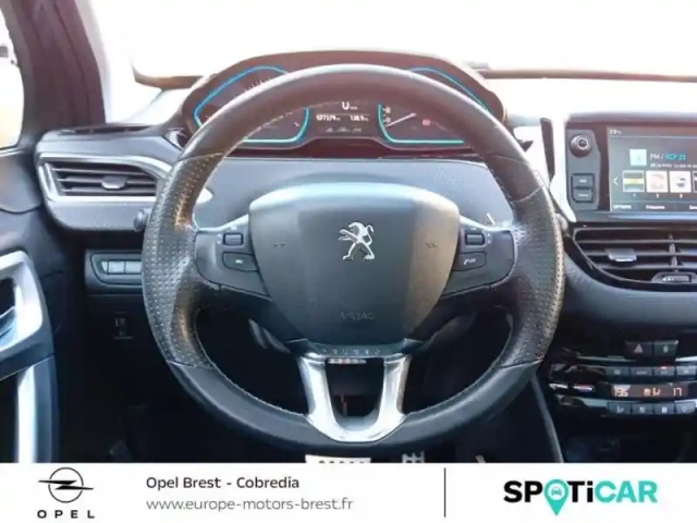 Peugeot 2008 1.2 puretech 110ch crossway s&amp;s eat6 — photo 8