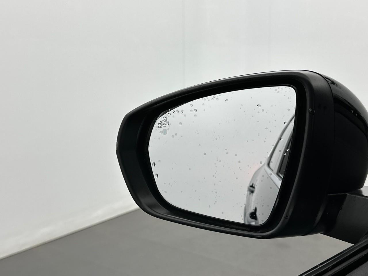 Citroën C5 Aircross hybride rechargeable 225 e-eat8 shine — photo 33