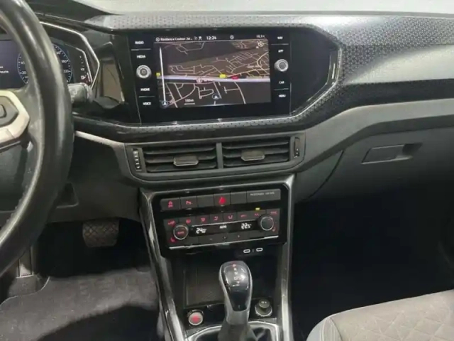 Volkswagen T-Cross 1.0 tsi 110 start/stop dsg7 carat — photo 10
