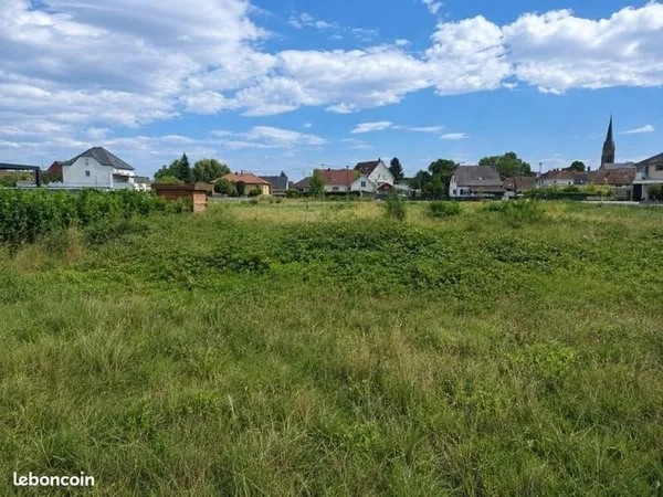 Terrain 925 m²