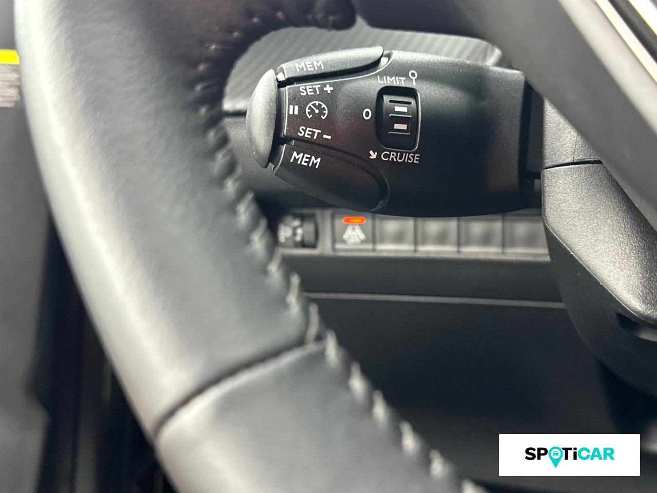 Peugeot 2008 1.2 puretech 130ch s&s style eat8 — photo 17