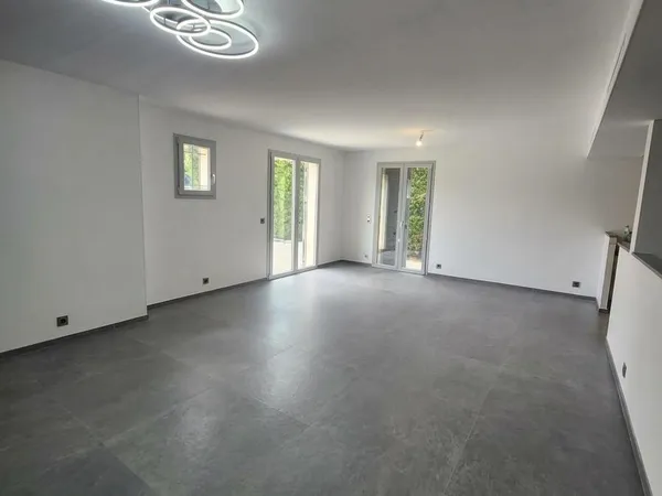 Appartement 5 pièces 140 m²