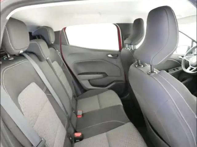 Renault Clio 1.0 tce 90ch evolution — photo 10