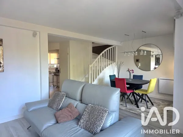 Maison 4 pièces 85 m²