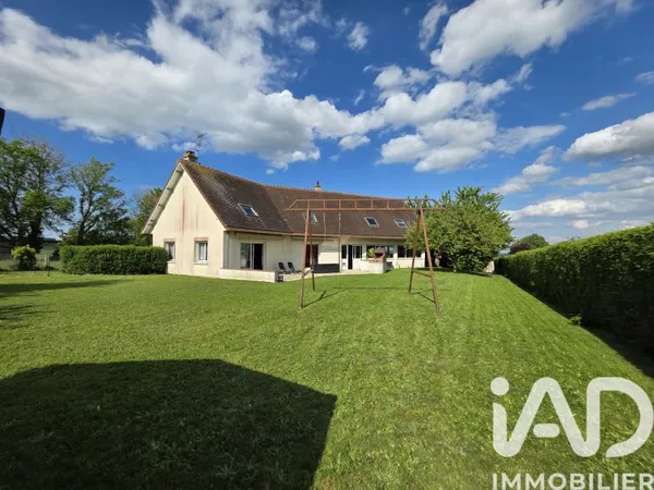 Maison 8 pièces 215 m²