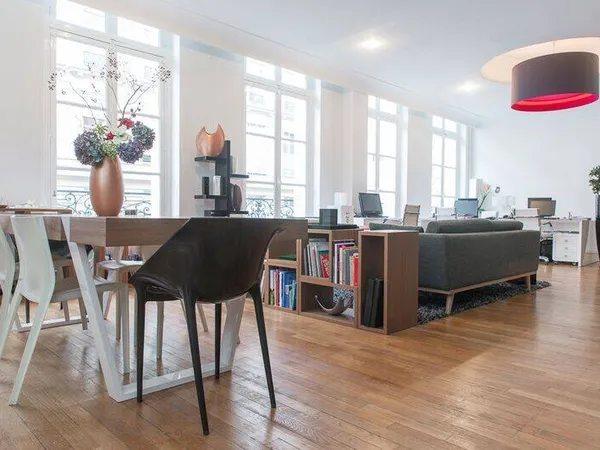 Bureaux 140 m²