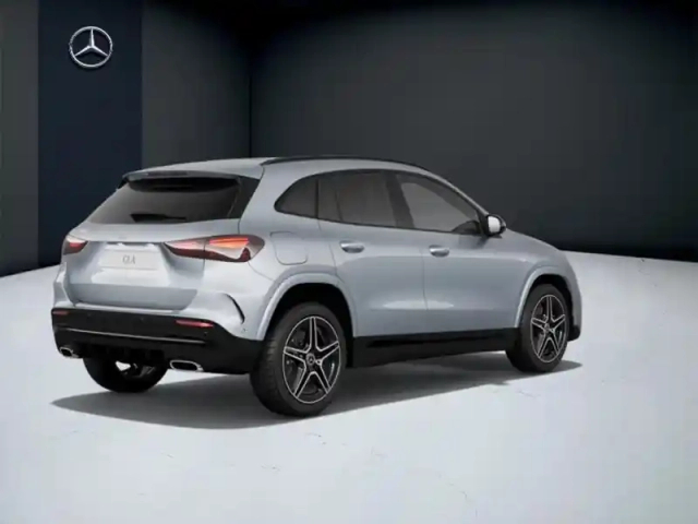 Mercedes Gla 250 e hybrid eq amg line — photo 5