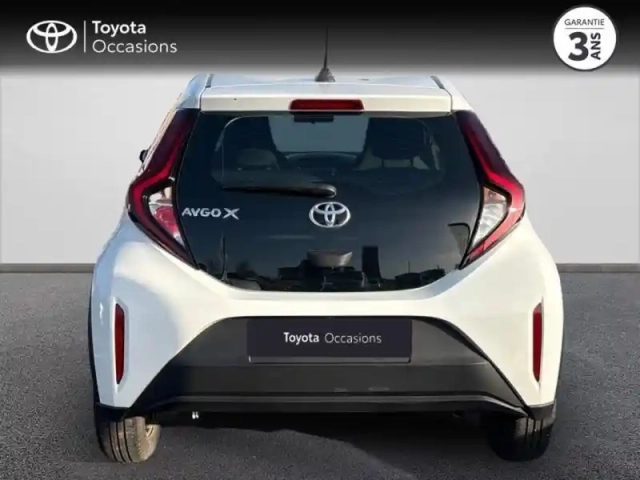 Toyota Aygo X 1.0 vvt-i 72ch dynamic my23 — photo 4