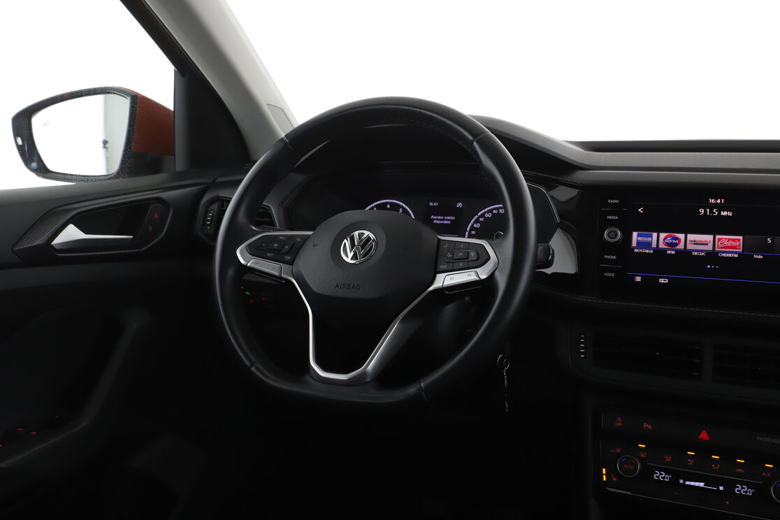 Volkswagen T-Cross 1.0 TSI — photo 12