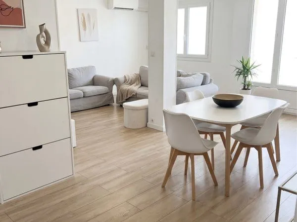 ☀️ SUPERBE T3 LUMINEUX 68 m² AVEC GRAND SALON - DERNIER ÉTAGE