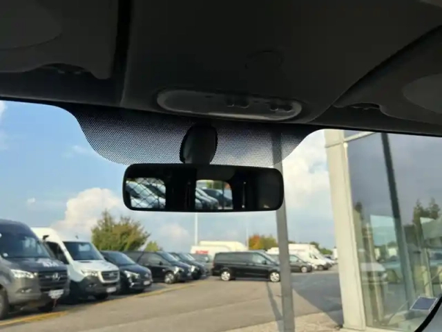 Mercedes Citan 109 cdi fourgon compact — photo 4
