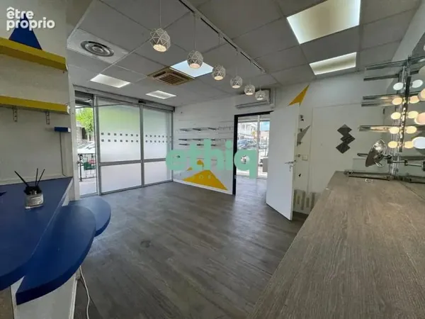 Commerce 40 m²