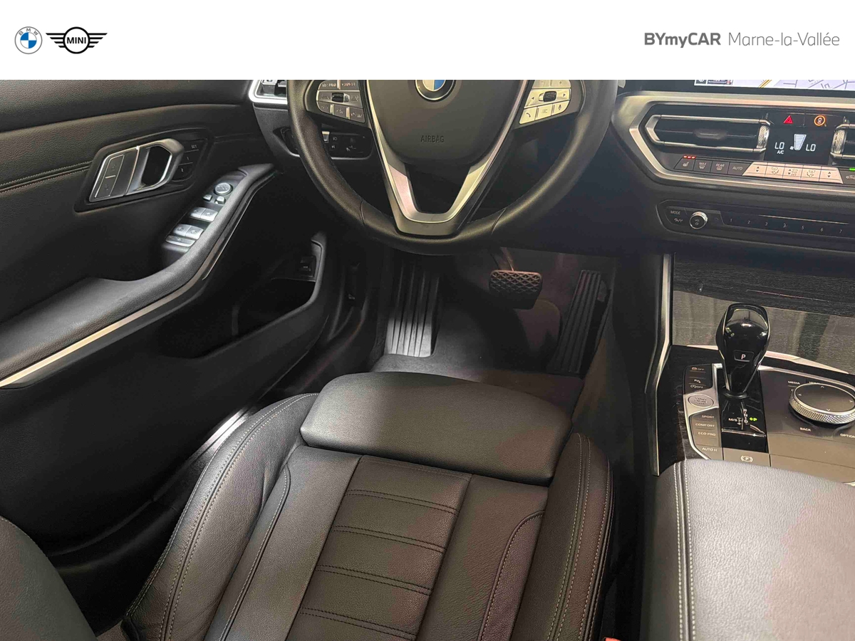 BMW Touring 320i 184 ch BVA8 — photo 42
