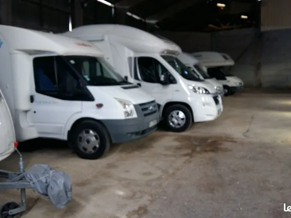 Garage gardiennage camping car caravane