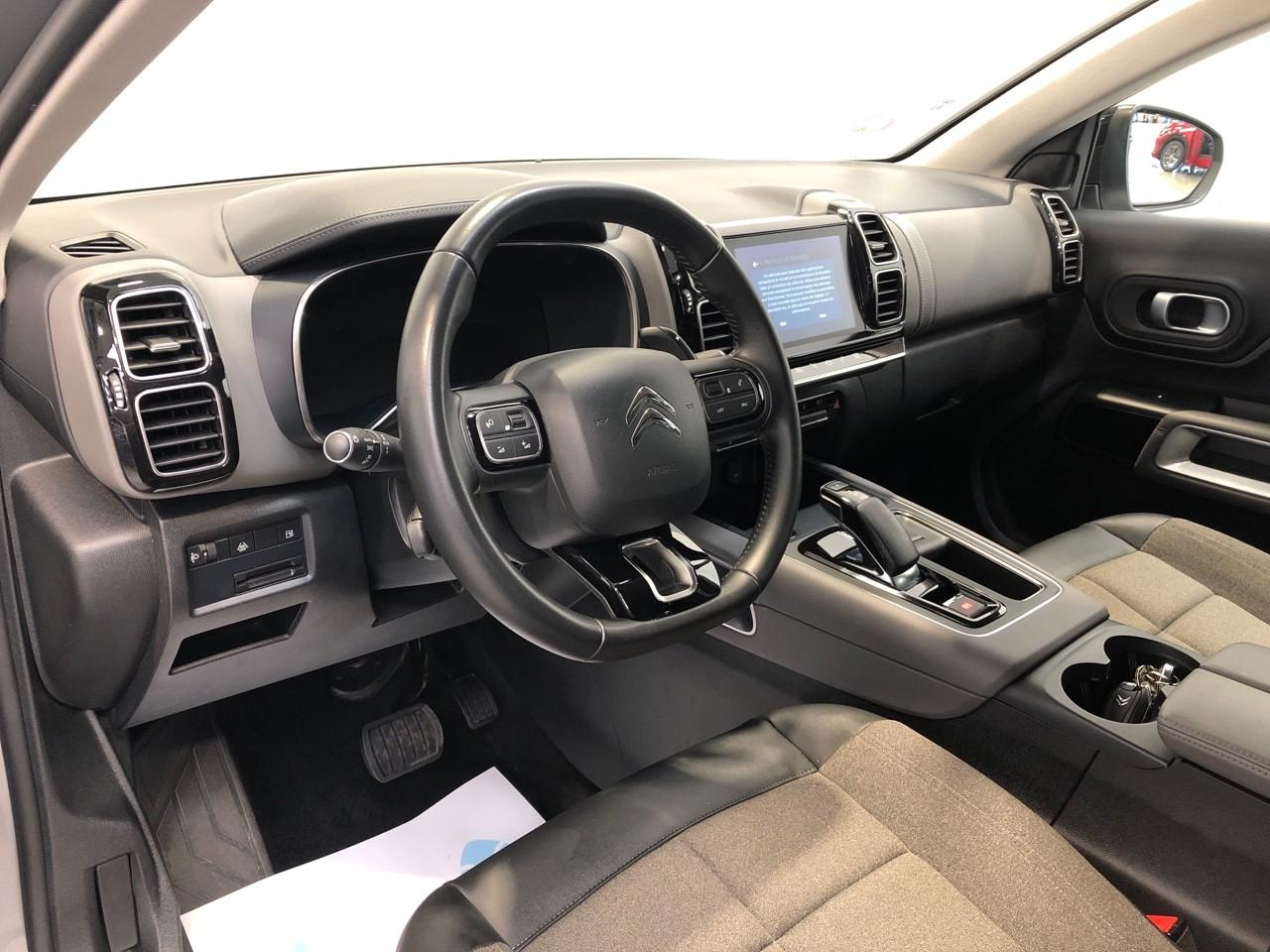 Citroën C5 Aircross hybride rechargeable 225 s&s e-eat8 c-series — photo 9