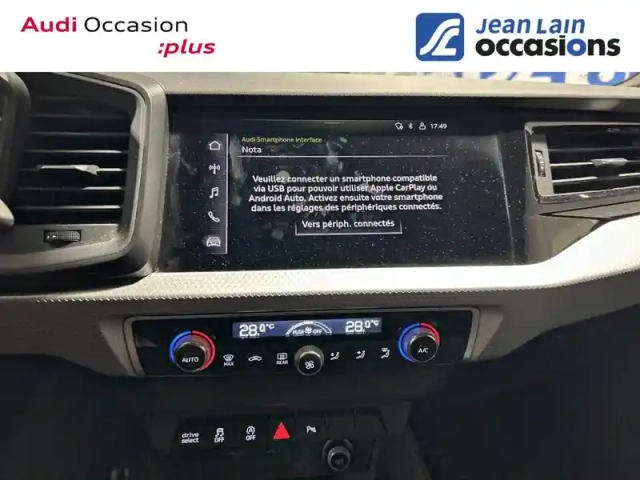 Audi A1 sportback 40 tfsi 207 ch s tronic 7 — photo 16