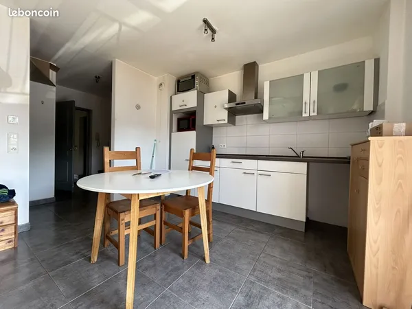 Studio 1 pièce 26 m²