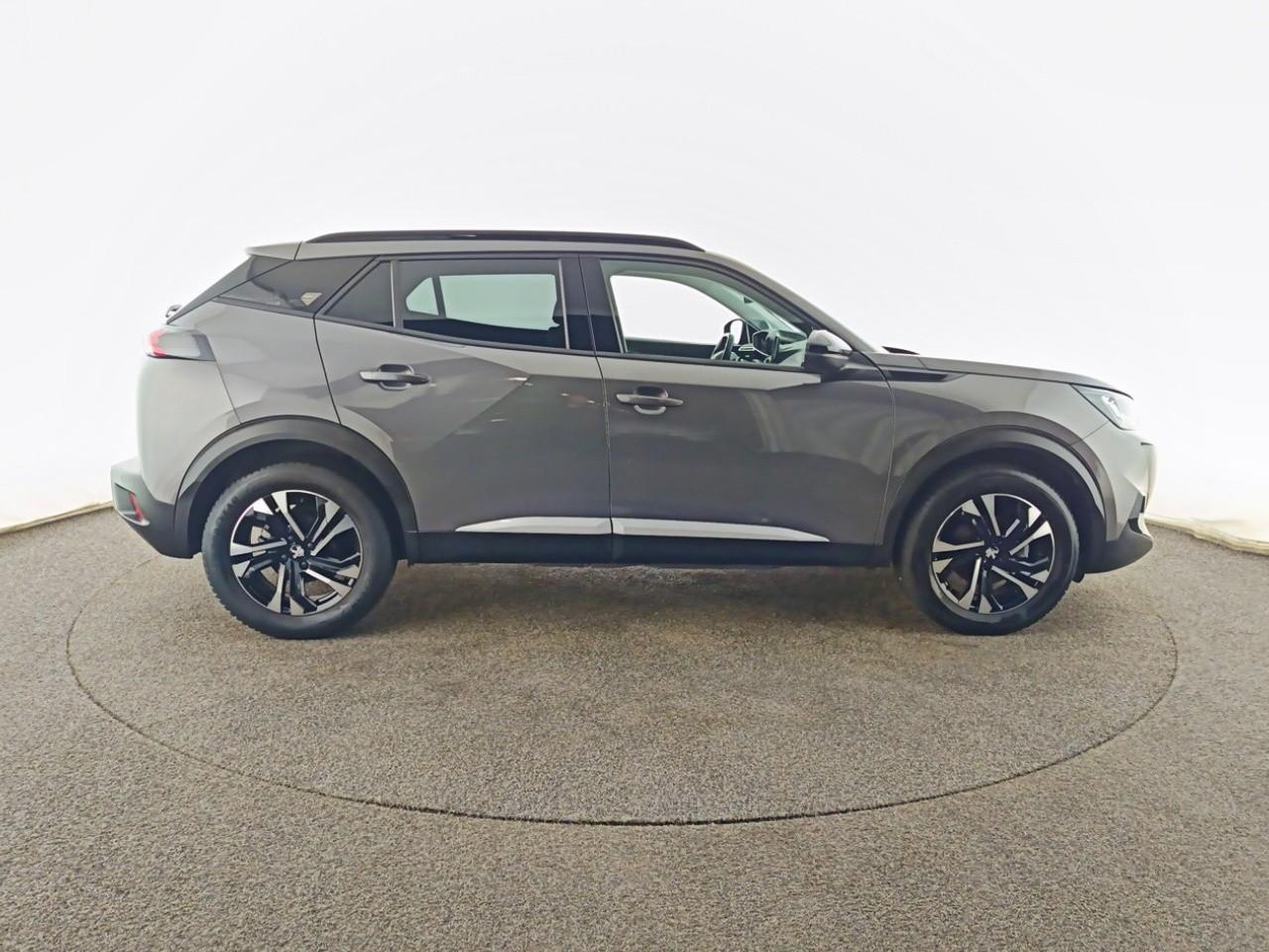 Peugeot 2008 puretech 130 s&s eat8 roadtrip — photo 4