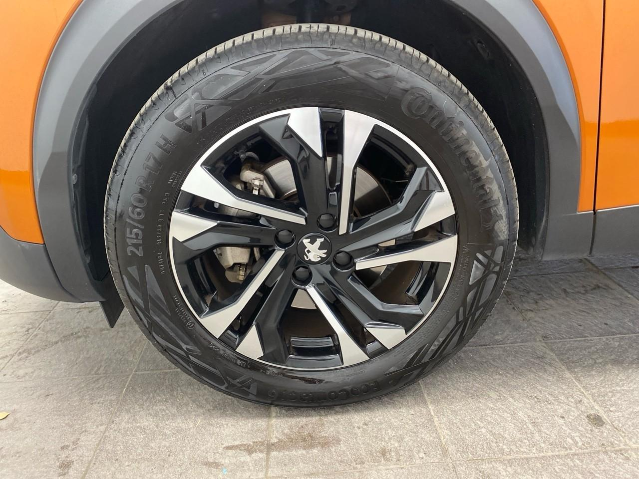 Peugeot 2008 bluehdi 130 s&s eat8 allure pack — photo 11